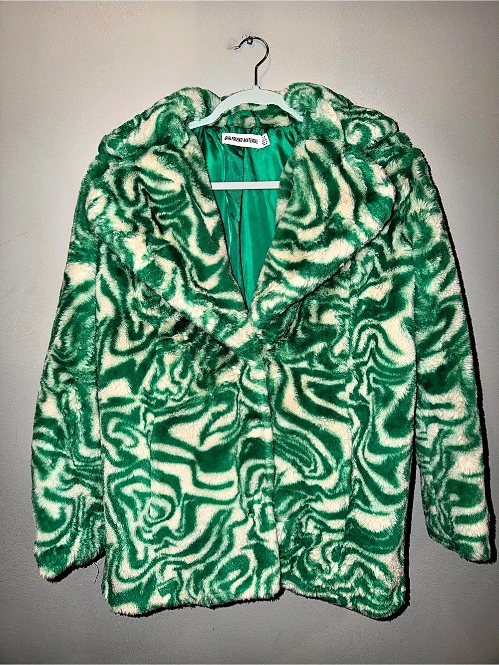 GIRLFRIEND MATERIAL Hendrix Faux Fur Coat Green & Cream Size Small